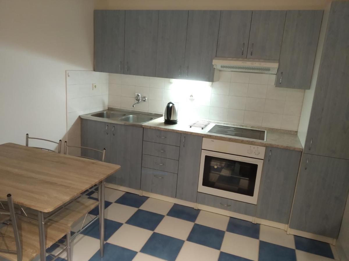 Apartmany Pod Strani วัลคาบี ภายนอก รูปภาพ